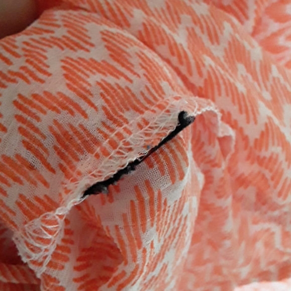 SOLD Zac & Rachel Orange Long Sleeve - Picture 8 of 8